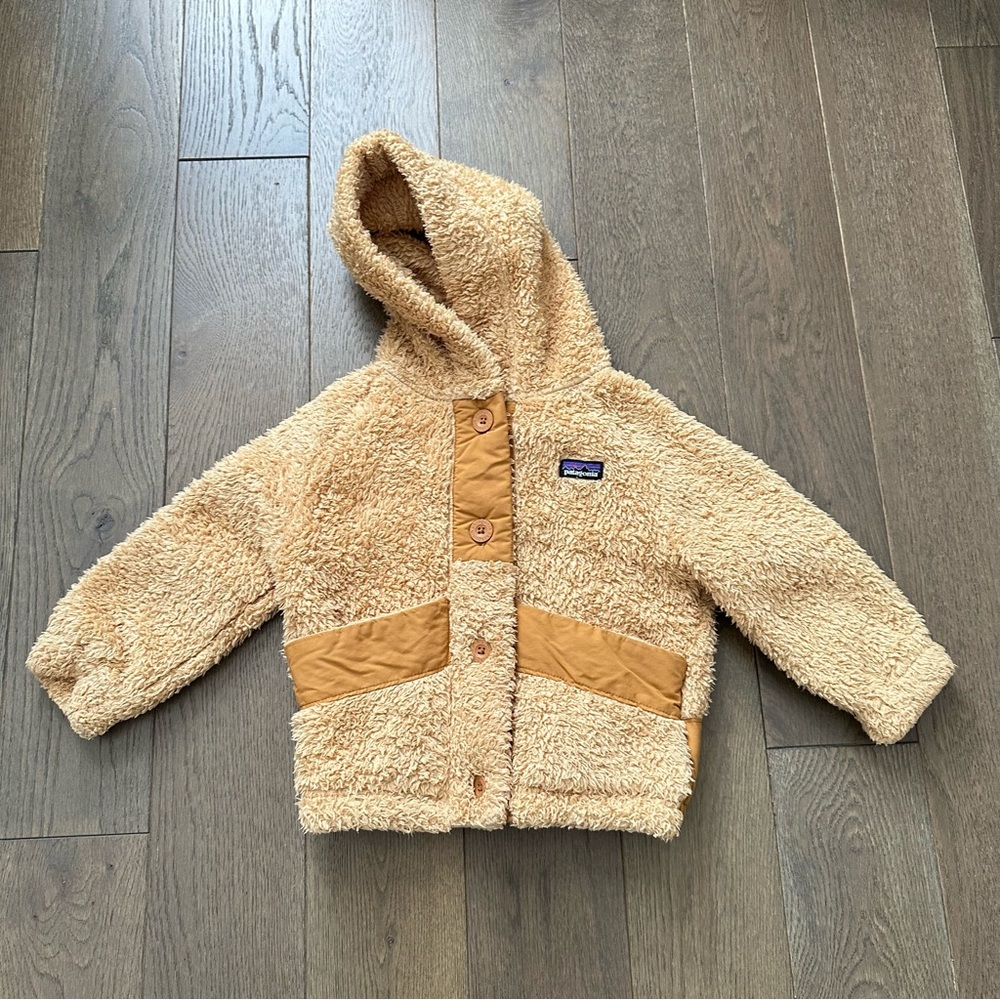 Patagonia Cream Sherpa Fleece Jacket